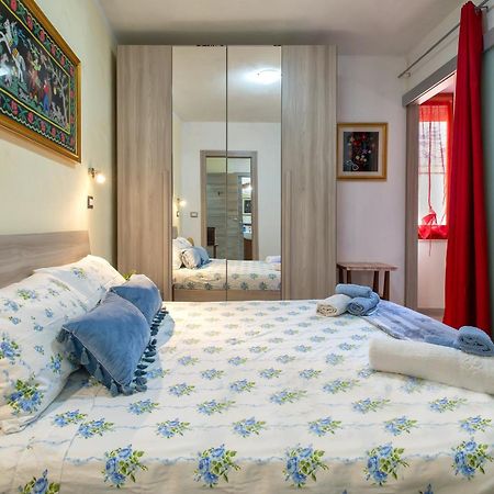 Relax House And Fitness 9 Apartment Villanova Monteleone Екстериор снимка