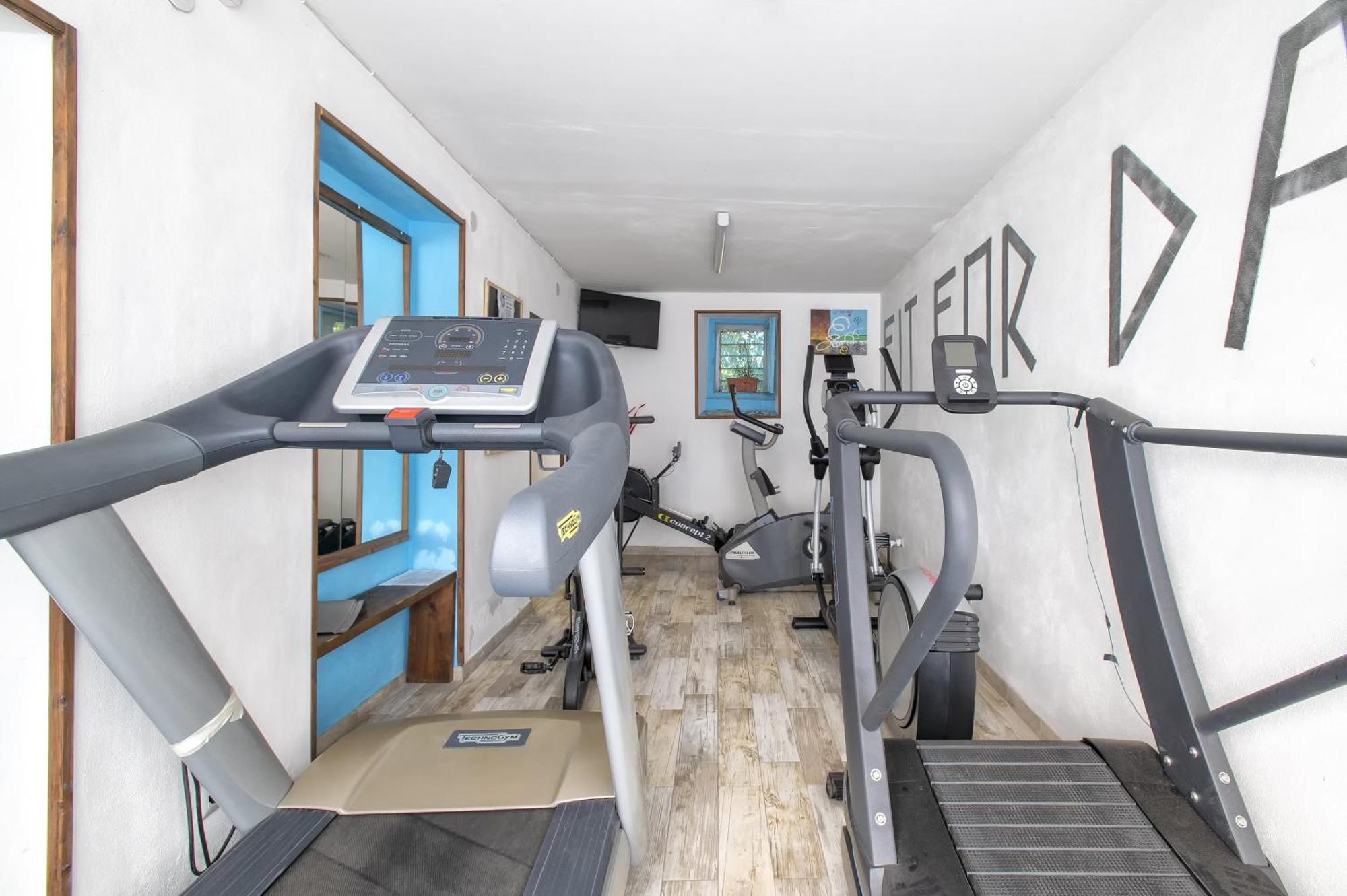Relax House And Fitness 9 Apartment Villanova Monteleone Екстериор снимка